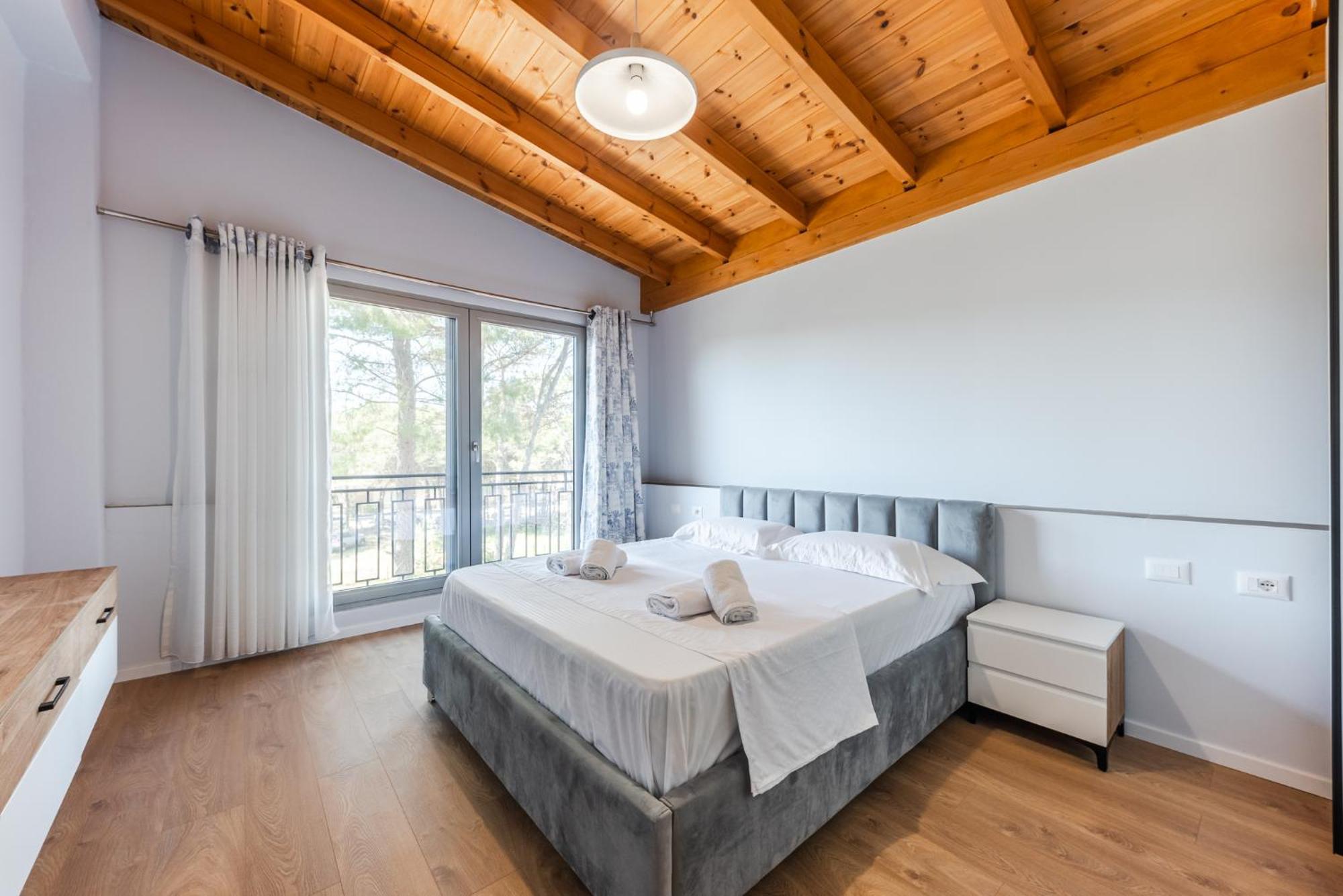 Beni'S Villa Apartments By Ps Golem  Exteriér fotografie