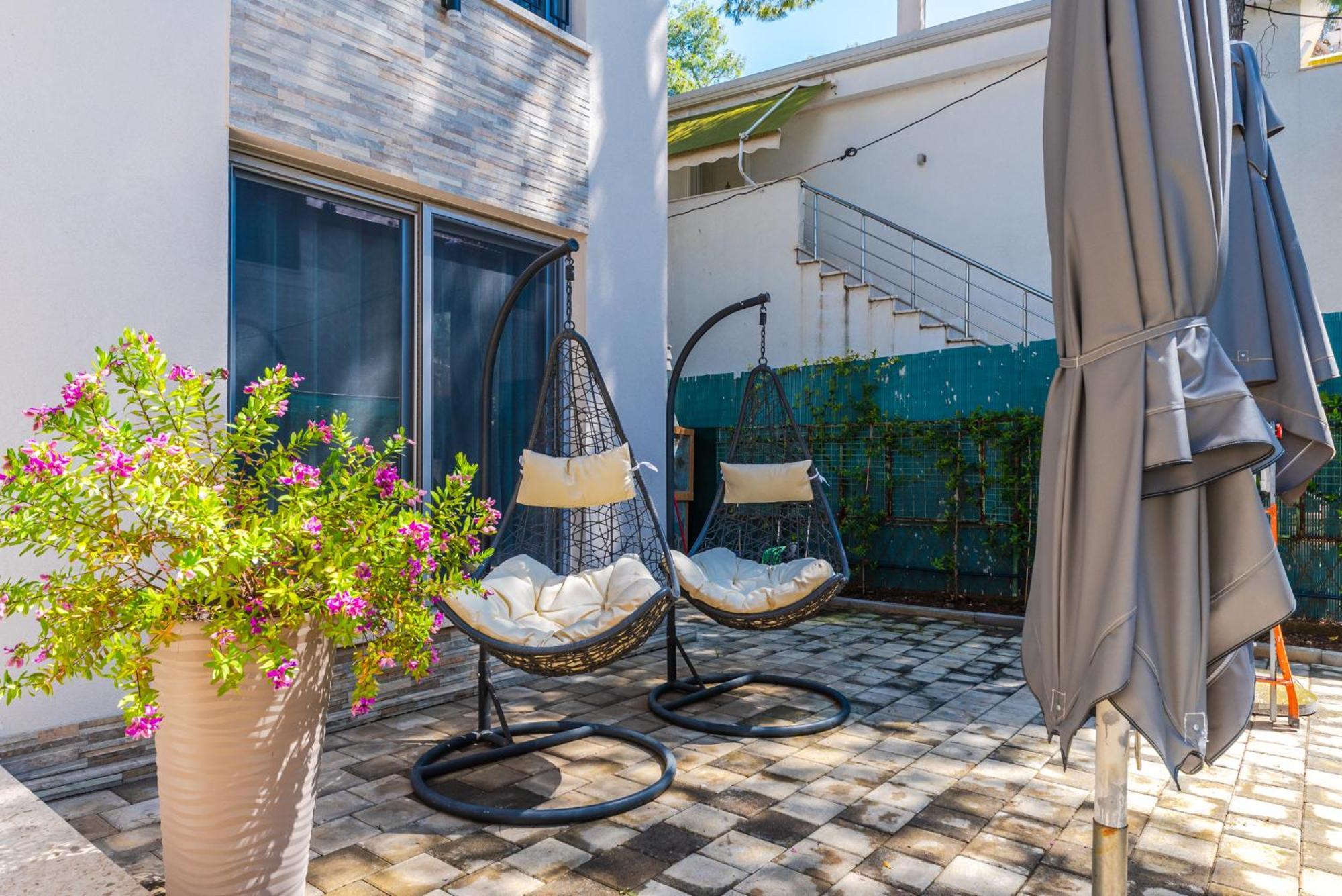 Beni'S Villa Apartments By Ps Golem  Exteriér fotografie